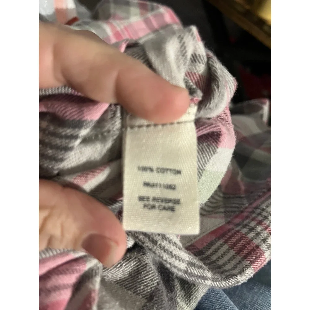 Mudd Womens Pink Grey Plaid‎ Flannel Button Down Shirt Size Medium Long Sleeve
